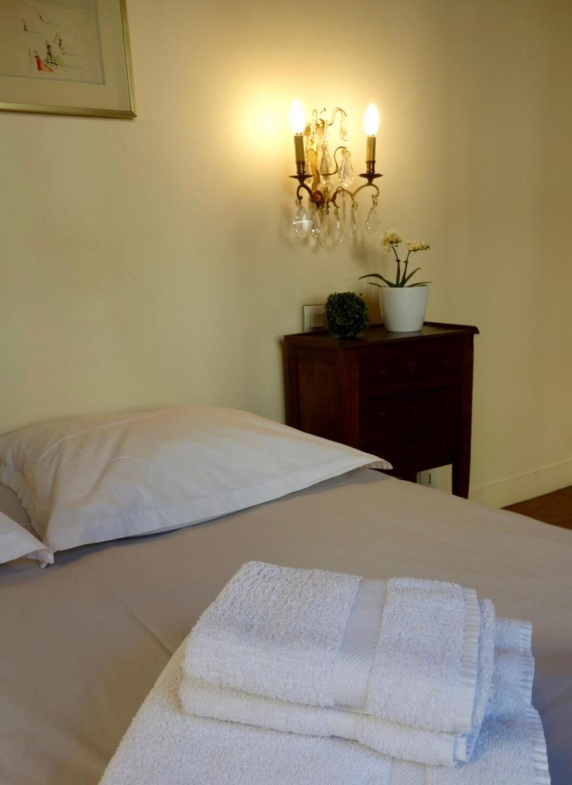 55 M2 Very Quiet Close To The Eiffel Tower Apartment