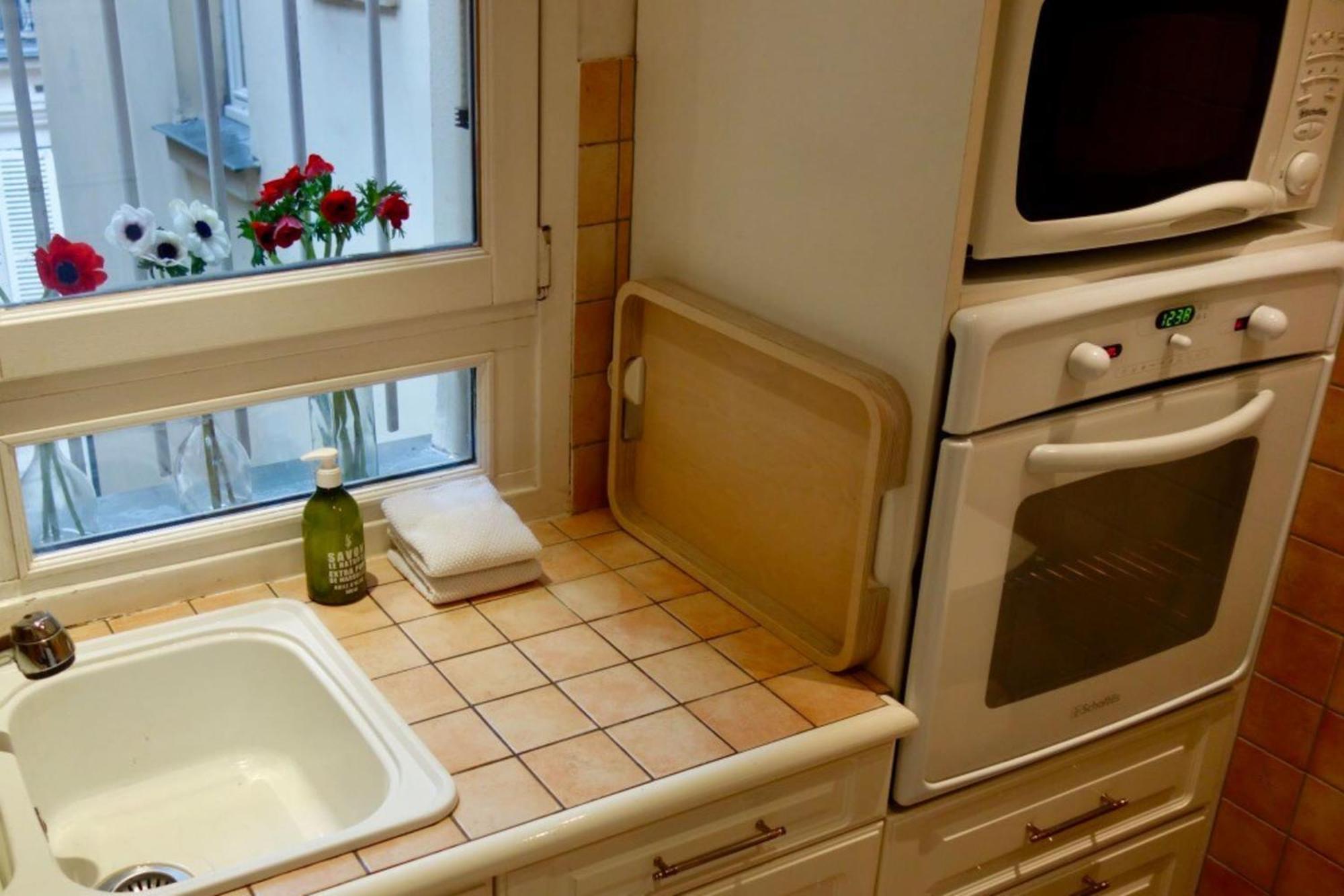 Apartment 55 M2 Very Quiet Close To The Eiffel Tower